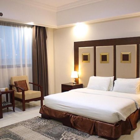 Dolphin Beach Resort Yanbu Eksteriør billede