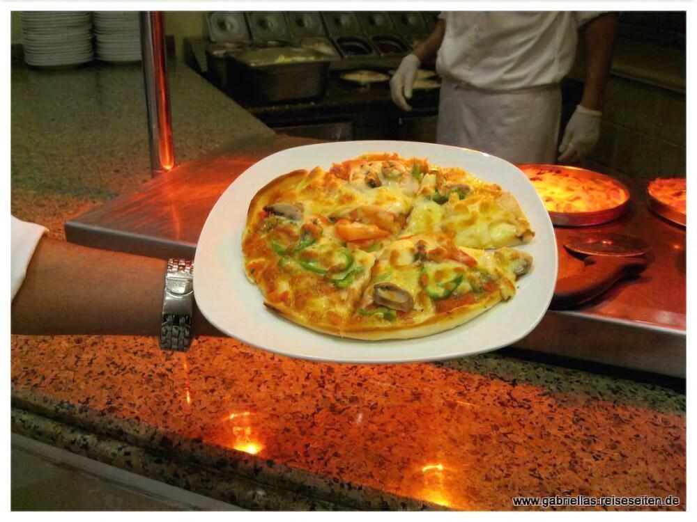 Dolphin Beach Resort Yanbu Eksteriør billede