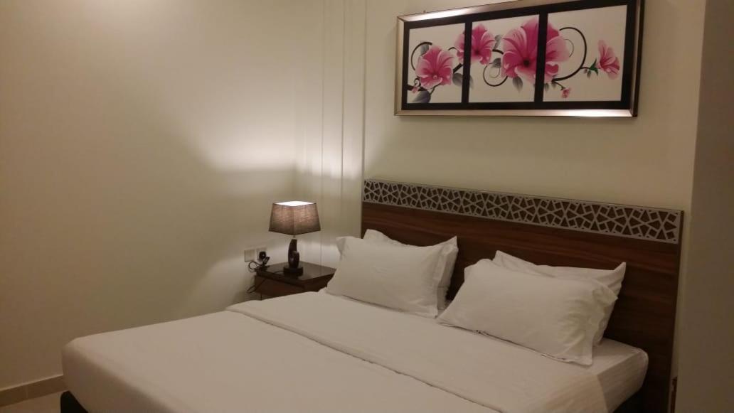 Dolphin Beach Resort Yanbu Eksteriør billede