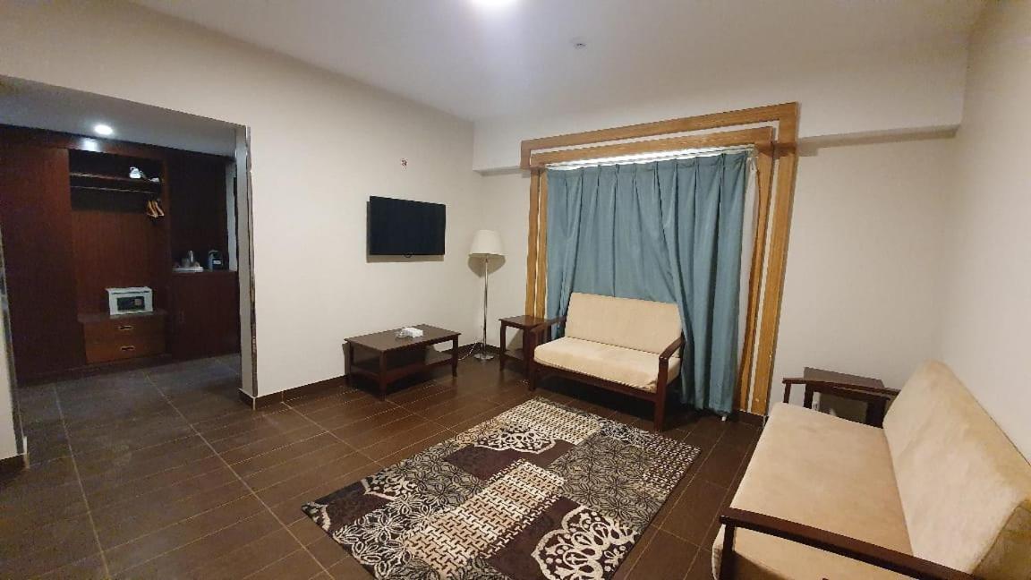 Dolphin Beach Resort Yanbu Eksteriør billede