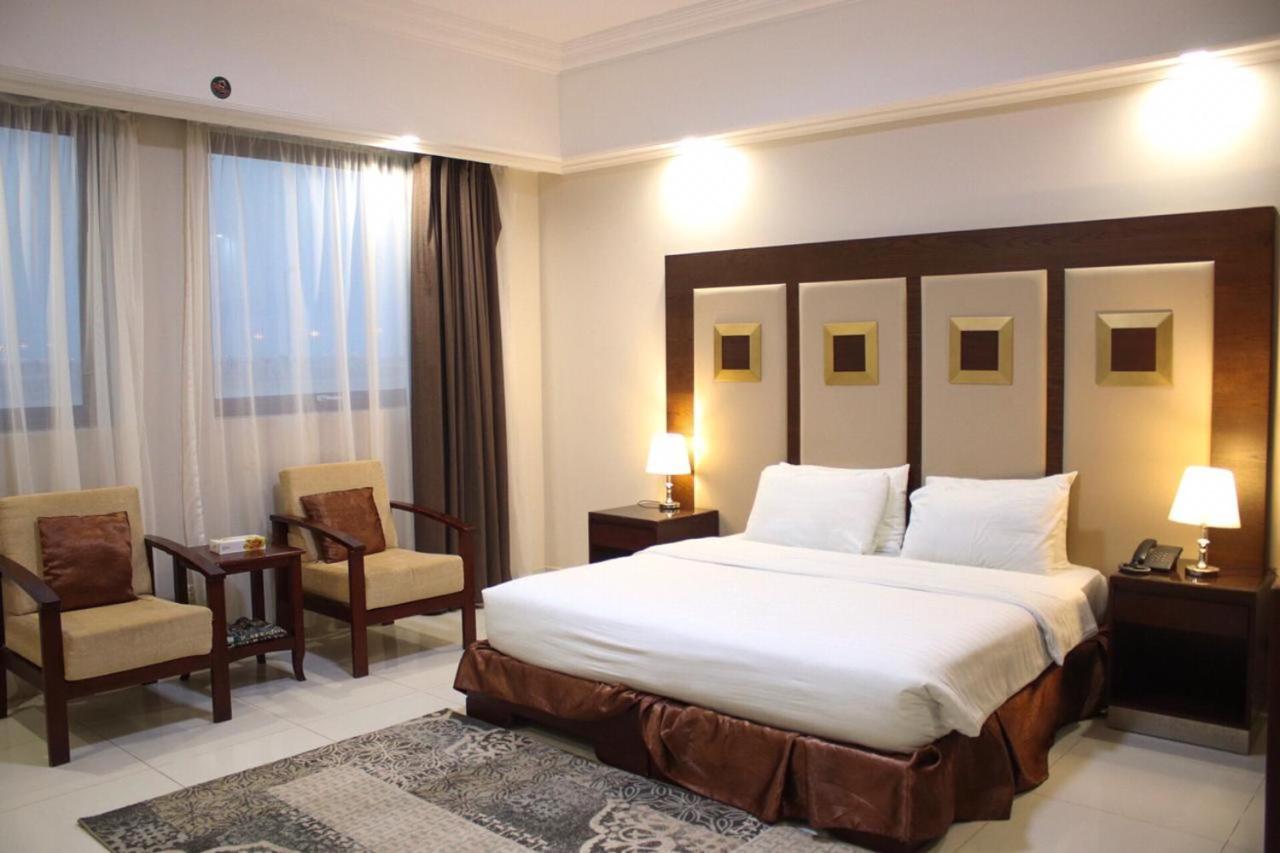 Dolphin Beach Resort Yanbu Eksteriør billede